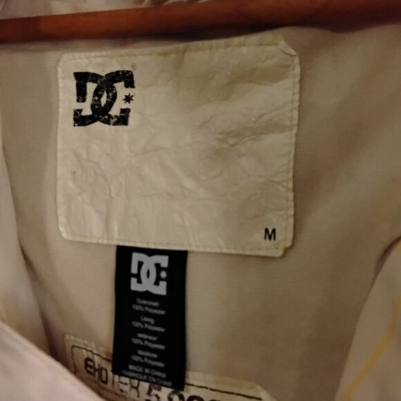 DC Jacket - Picture 3 of 4
